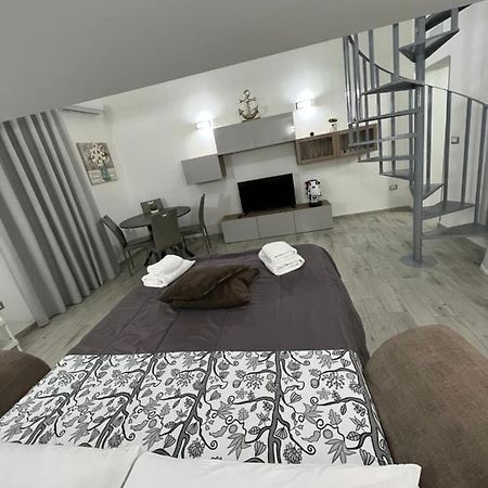 Napoli Centro-La Casa Di Lucio Bed and Breakfast Buitenkant foto