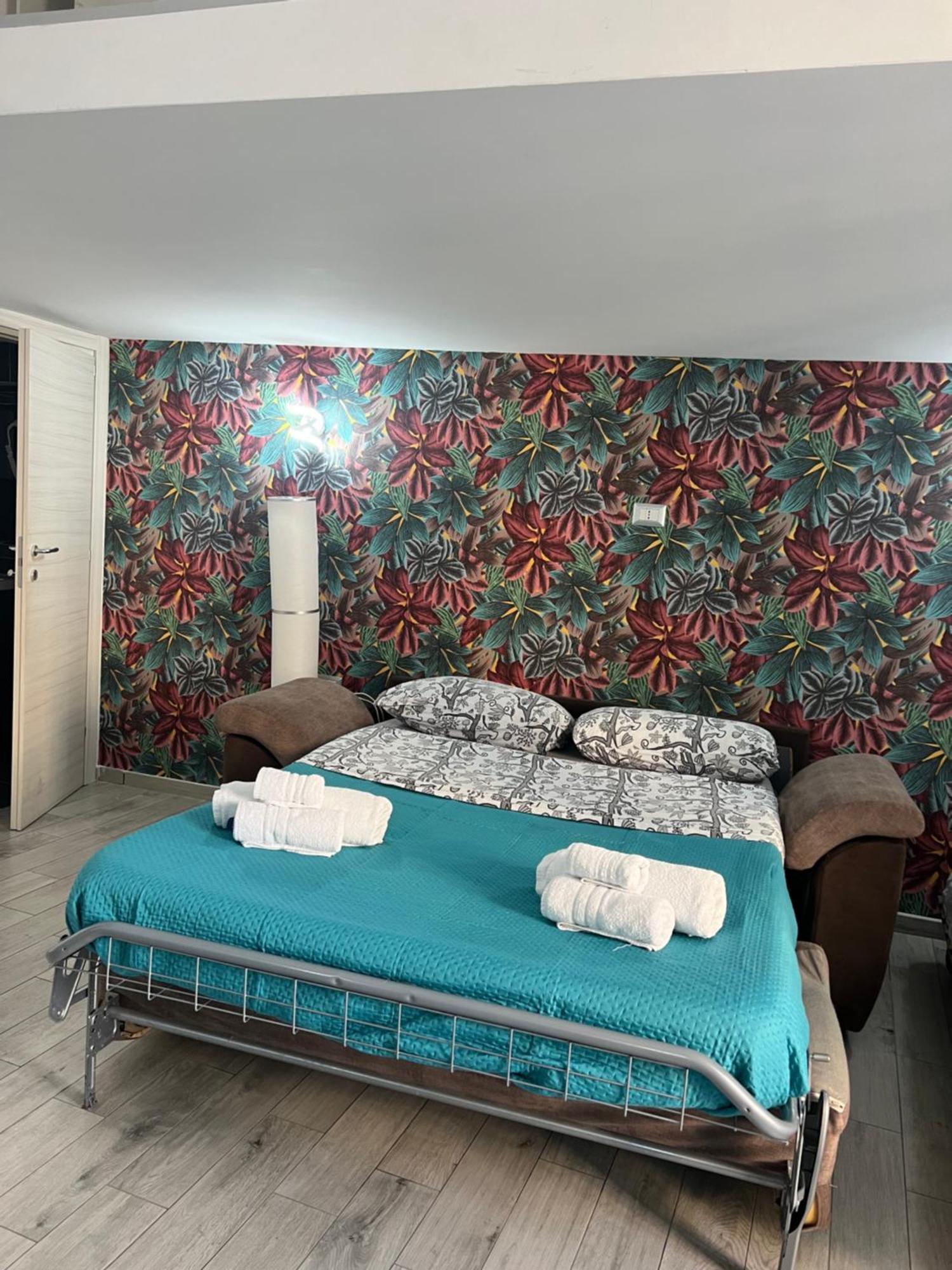 Napoli Centro-La Casa Di Lucio Bed and Breakfast Buitenkant foto
